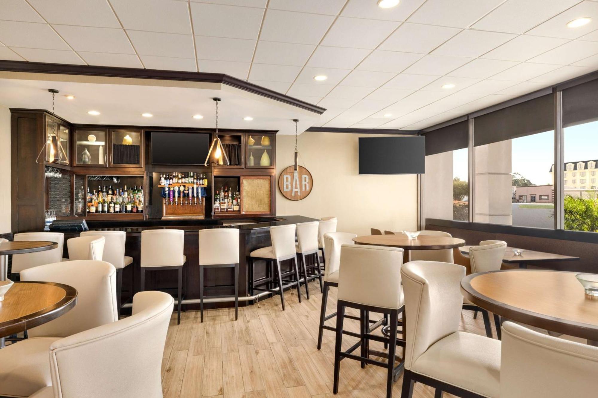 Doubletree By Hilton New Orleans Airport Ξενοδοχείο Kenner Εξωτερικό φωτογραφία